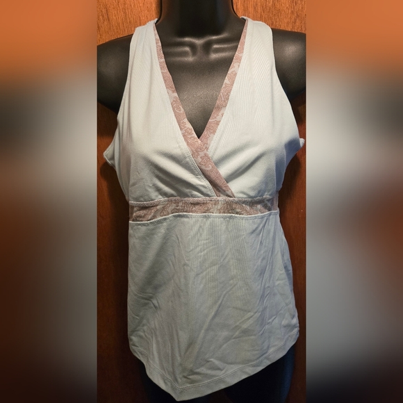 Mandarin Blue Active baby blue racerback workout top szM - Picture 2 of 5